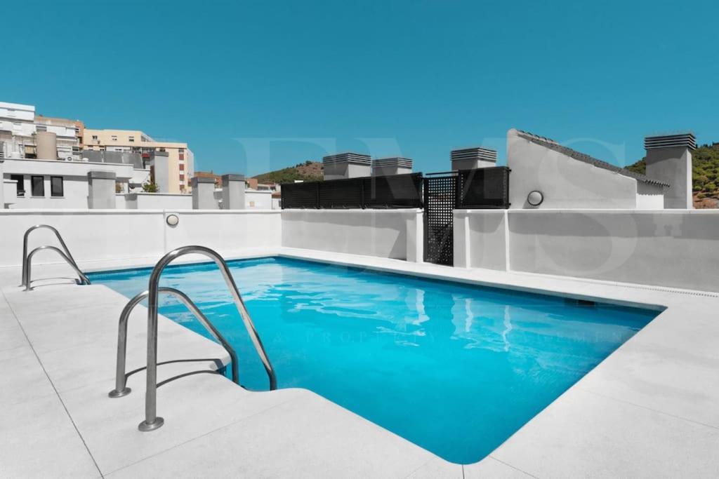 Inviting Apartment In The Center By Rems Málaga Buitenkant foto