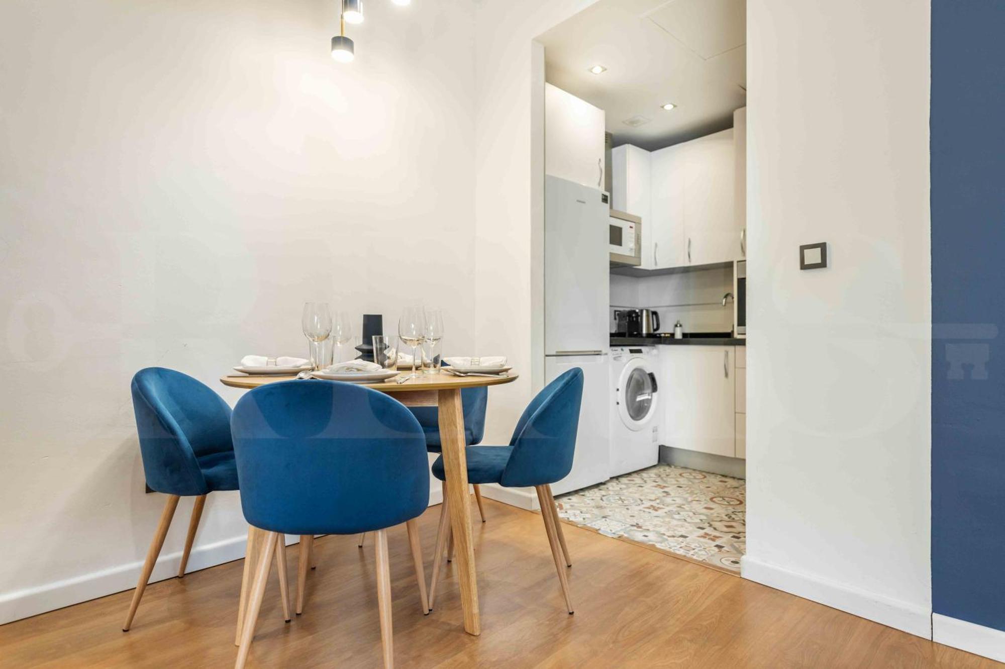 Inviting Apartment In The Center By Rems Málaga Buitenkant foto